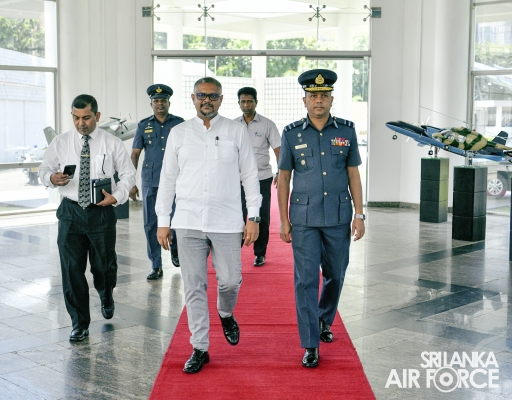 STATE MINISTER OF TECHNOLOGY CALLS ON THE COMMANDER