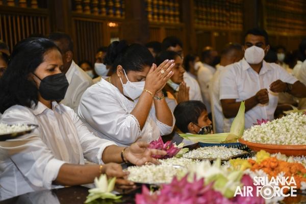 SLAF
CONDUCTS ANNUAL RELIGIOUS CEREMONY AT THE TEMPLE OF THE SACRED TOOTH IN
KANDY