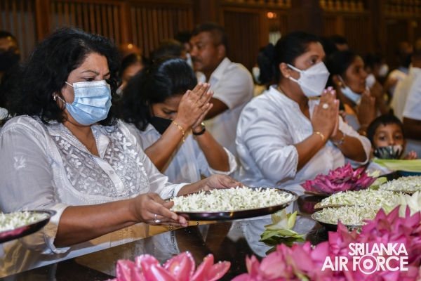SLAF
CONDUCTS ANNUAL RELIGIOUS CEREMONY AT THE TEMPLE OF THE SACRED TOOTH IN
KANDY
