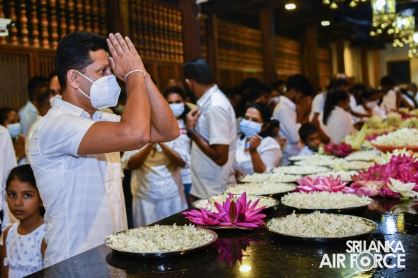 SLAF
CONDUCTS ANNUAL RELIGIOUS CEREMONY AT THE TEMPLE OF THE SACRED TOOTH IN
KANDY