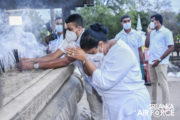 SLAF
CONDUCTS ANNUAL RELIGIOUS CEREMONY AT THE TEMPLE OF THE SACRED TOOTH IN
KANDY