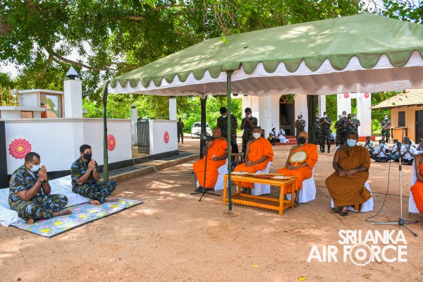 THE PINNACLE OF NEWLY CONSTRUCTED PAGODA AT KANUGAHAWEWA ABHINAWARAMAYA OPENED AMIDST AUSPICIOUS RITUALS
