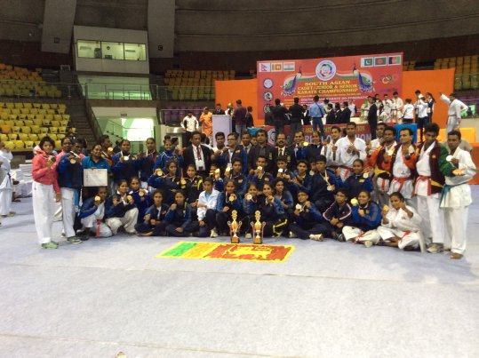 Air Force Karatekas
bring home honours