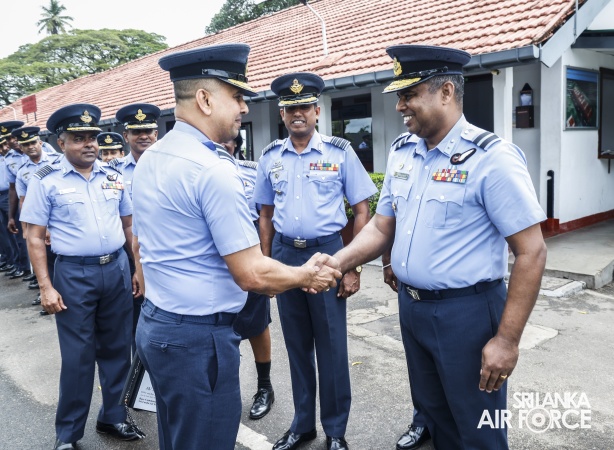 CHANGE OF COMMAND OF SLAF BASE KATUNAYAKE