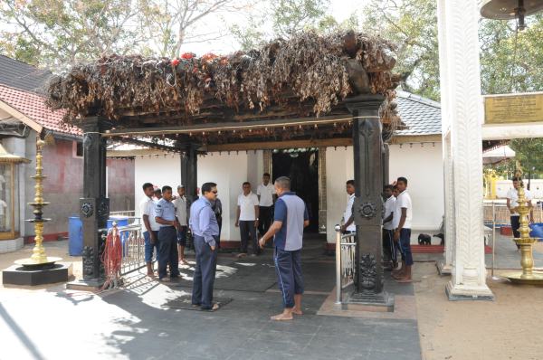 Shramadana At Kathargama Maha Devala By Slaf Station Weerawila