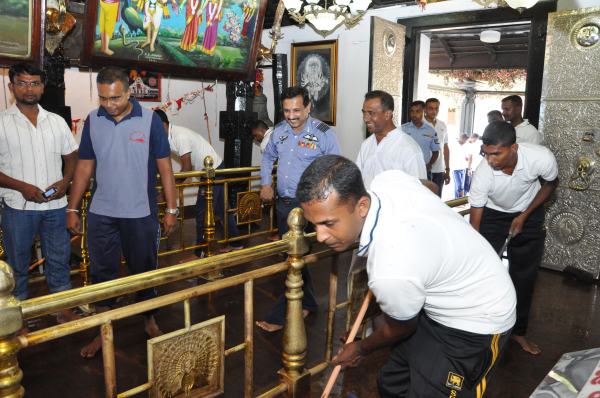 Shramadana At Kathargama Maha Devala By Slaf Station Weerawila