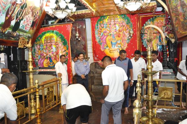 Shramadana At Kathargama Maha Devala By Slaf Station Weerawila