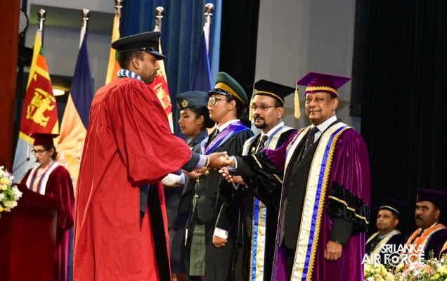 34TH
GENERAL CONVOCATION OF GENERAL SIR JOHN KOTELAWALA DEFENCE UNIVERSITY
CONCLUDES AT THE BMICH