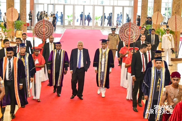 34TH GENERAL
CONVOCATION OF GENERAL SIR JOHN KOTELAWALA DEFENCE UNIVERSITY CONCLUDES
AT THE BMICH
