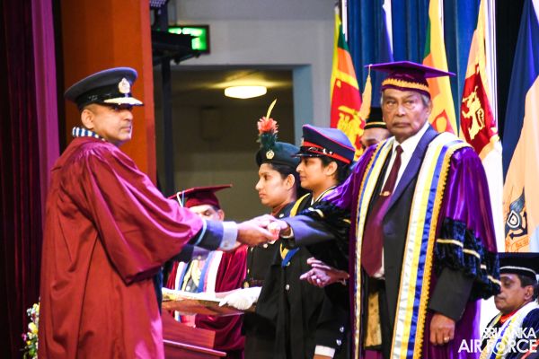 33RD
GENERAL CONVOCATION OF SIR JOHN KOTELAWALA DEFENCE UNIVERSITY CONCLUDES
AT BMICH