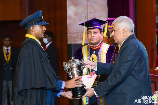 33RD
GENERAL CONVOCATION OF SIR JOHN KOTELAWALA DEFENCE UNIVERSITY CONCLUDES
AT BMICH