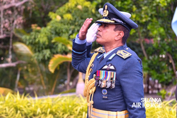 THE
COMMANDER OF THE AIR FORCE IS INDUCTED TO THE HALL OF FAME AT KDU