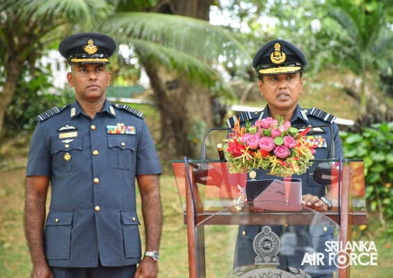COMMANDER’S INSPECTION OF SLAF STATION KOGGALA