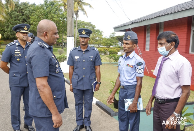 COMMANDER’S INSPECTION OF SLAF STATION KOGGALA