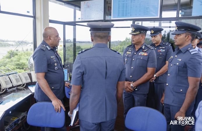 COMMANDER’S INSPECTION OF SLAF STATION KOGGALA