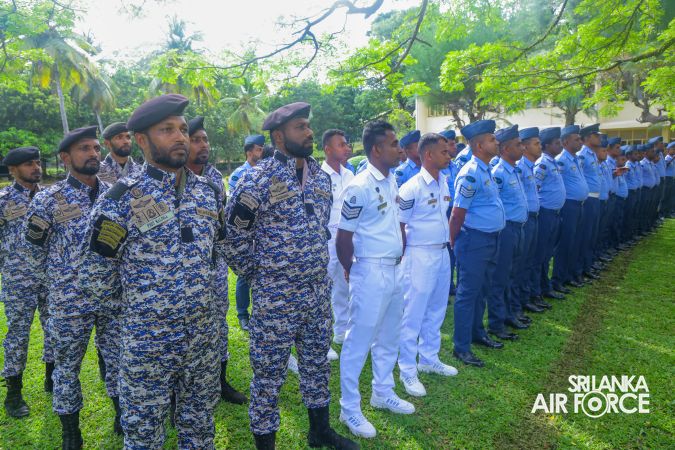 COMMANDER’S INSPECTION OF SLAF STATION KOGGALA