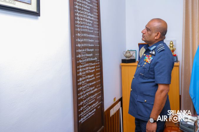 COMMANDER’S INSPECTION OF SLAF STATION KOGGALA