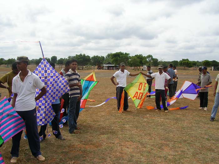 ගුවන් හමුදා පාලවි කඳවුර සරුංගල් තරඟාවළියක් පවත්වයි...