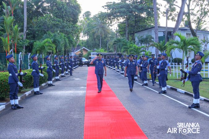 COMMANDER’S INSPECTION OF SLAF STATION KATUKURUNDA