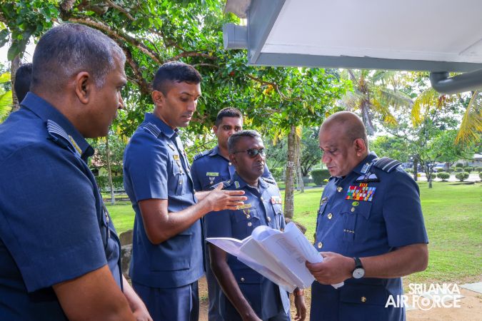 COMMANDER’S INSPECTION OF SLAF STATION KATUKURUNDA