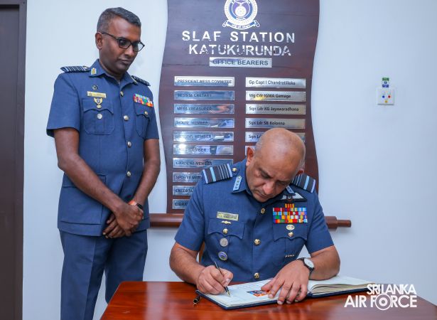 COMMANDER’S INSPECTION OF SLAF STATION KATUKURUNDA