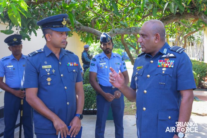 COMMANDER’S INSPECTION OF SLAF STATION KATUKURUNDA