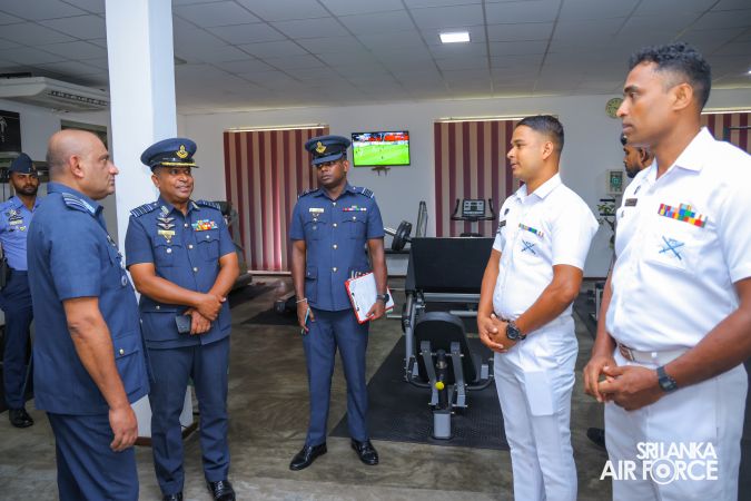 COMMANDER’S INSPECTION OF SLAF STATION KATUKURUNDA