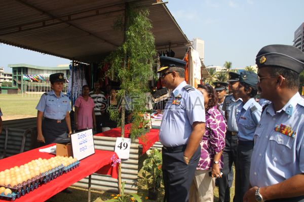 'Liya Saviya' Salpila Organised by the Sri SLAF Seva Vanitha Unit