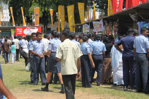 'Liya Saviya' Salpila Organised by the Sri SLAF Seva Vanitha Unit