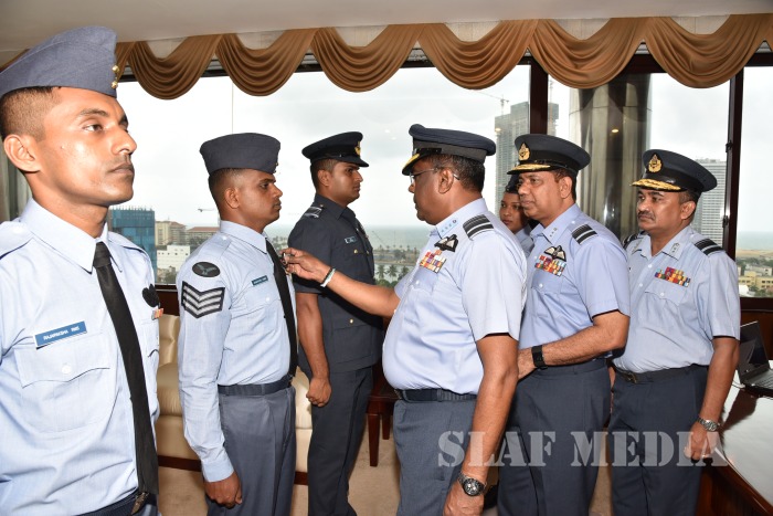 Awarding of Load Master’s and Air Gunner's Badges