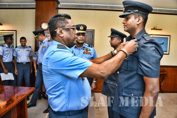 Awarding of Flight Engineer, Load Master Brevets and Certificate of Commendation