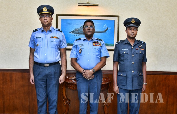Awarding of Flight Engineer, Load Master Brevets and Certificate of Commendation