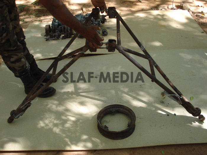 Kareimulliwaikkal - Air Craft Parts