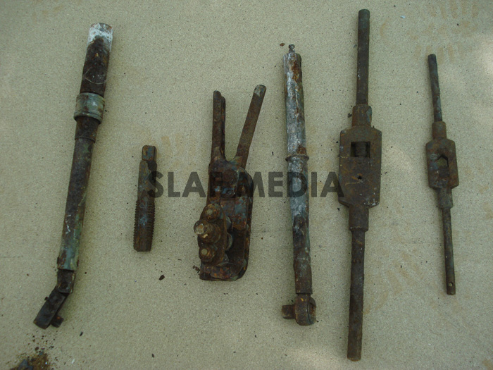 Kareimulliwaikkal - Air Craft Parts