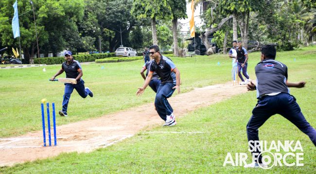 Sri Lanka The Mechanical and Electrical Engineering Wing of SLAF
Base Katunayake celebrated its 21st anniversaryt