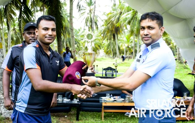 Sri Lanka The Mechanical and Electrical Engineering Wing of SLAF
Base Katunayake celebrated its 21st anniversaryt