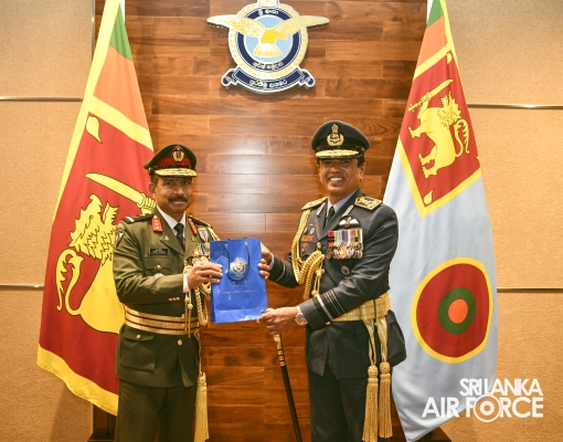 CHIEF OF
DEFENCE FORCE OF MALDIVES NATIONAL DEFENCE FORCE CALLS ON THE COMMANDER
OF THE AIR FORCE