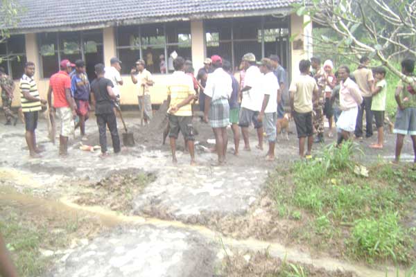 SLAF Mamaduwa assists in flood relief
