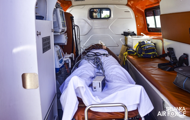 A
SIMULATION EXERCISE OF AN AERO MEDICAL EVACUATION AND TRANSPORTATION OF A
CRITICALLY ILL PATIENT
