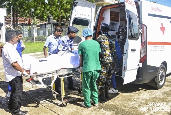 A
SIMULATION EXERCISE OF AN AERO MEDICAL EVACUATION AND TRANSPORTATION OF A
CRITICALLY ILL PATIENT