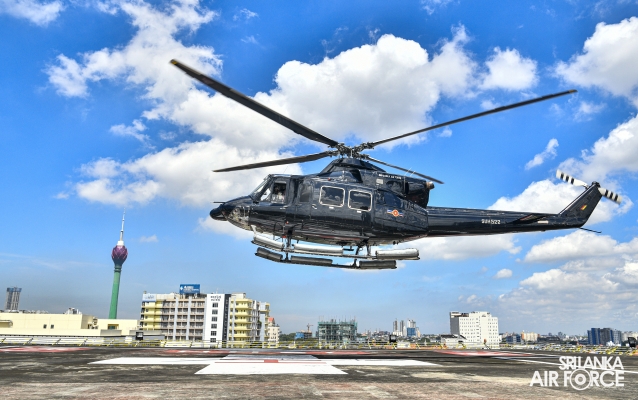 A
SIMULATION EXERCISE OF AN AERO MEDICAL EVACUATION AND TRANSPORTATION OF A
CRITICALLY ILL PATIENT