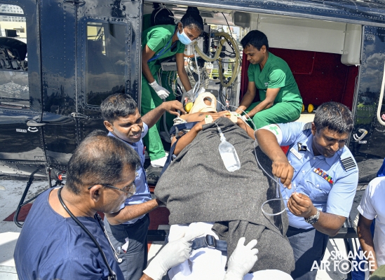 A
SIMULATION EXERCISE OF AN AERO MEDICAL EVACUATION AND TRANSPORTATION OF A
CRITICALLY ILL PATIENT