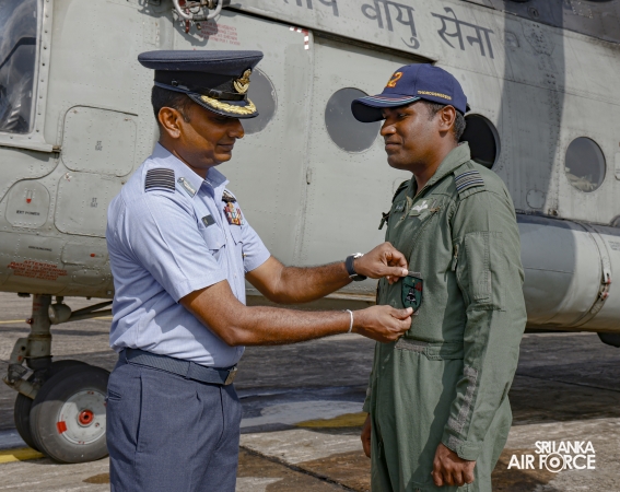 INDIAN AIR FORCE MI‑17 CREW DEPARTS AFTER RELIEF ASSISTANCE IN SRI LANKA