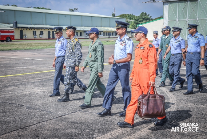 INDIAN AIR FORCE MI‑17 CREW DEPARTS AFTER RELIEF ASSISTANCE IN SRI LANKA