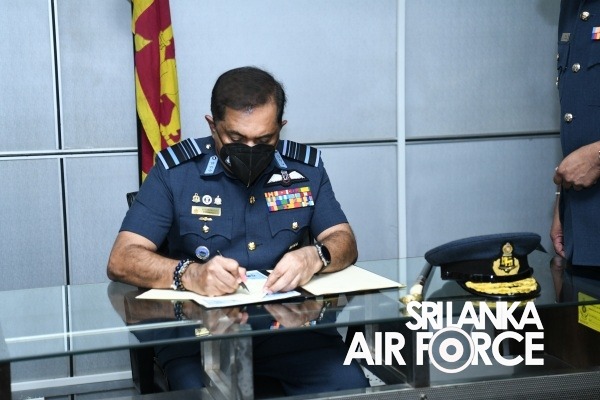 SRI LANKA AIR FORCE OFFICIALLY HANDS OVER A MIG-27 AIRCRAFT TO THE AERONAUTICAL ENGINEERING LABORATORY OF THE MORATUWA UNIVERSI
