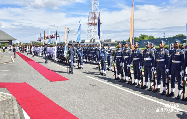 COMMANDER OF THE AIR FORCE ATTENDS IN CEREMONY AS PRESIDENT ASSUMES DUTIES AS THE MINISTER OF DEFENCE