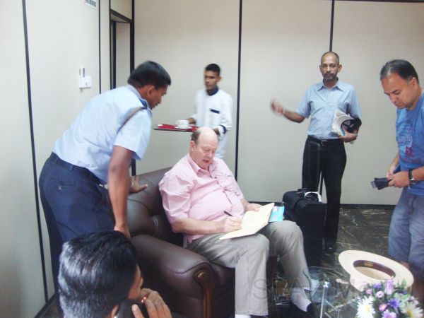 ශ්රී ලංකා ගුවන් හමුදා ගුවන් ගමන් ඇරඹුම් මධ්යස්ථානයක් කටුනායක කඳවුරේ...