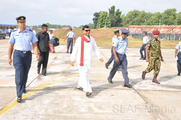 ශ්රී ලංකා ගුවන් හමුදා ගුවන් ගමන් ඇරඹුම් මධ්යස්ථානයක් කටුනායක කඳවුරේ...