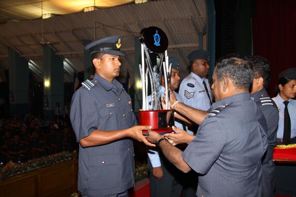 Most Outstanding Airman 2009