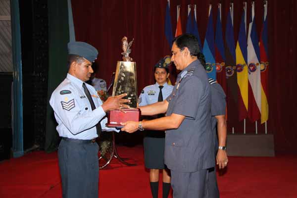 Most Outstanding Airman 2009